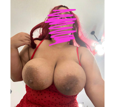 emmasofia 25 スター ヌード ギャラリー