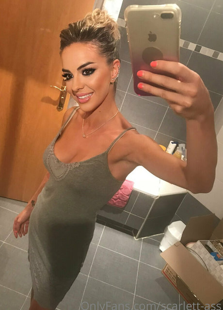 scarlett ass セクシーなスター 写真