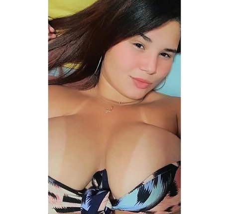 Daniele Lima 美しいモデル 写真