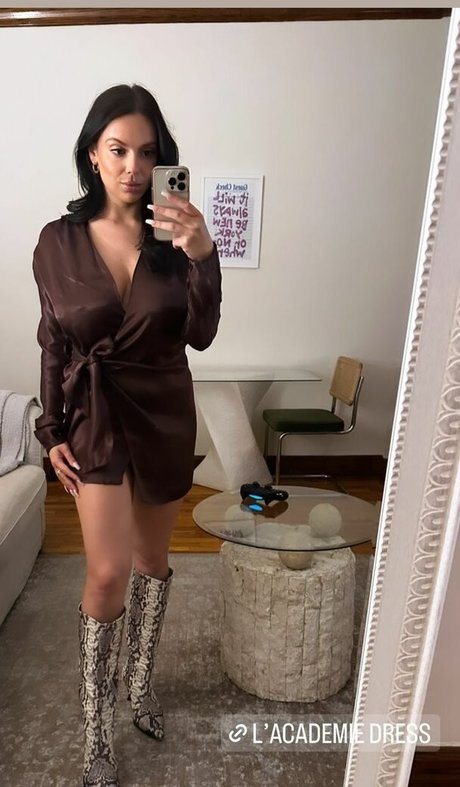 小さなオンリーファンズ 無料ヌード 画像