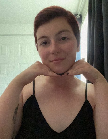 ghouliecunt ポルノスター パーフェクト 写真