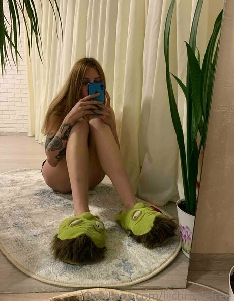 nanaklertits トップポルノスター 写真