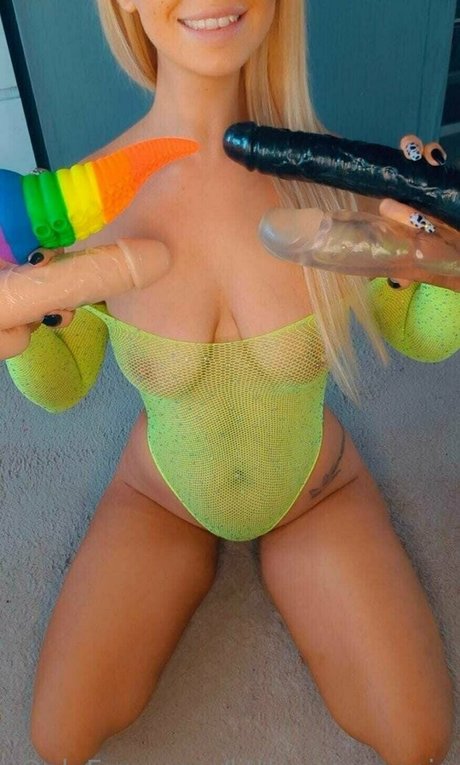 ロールプレイオンリーファン セクシーヌード 画像