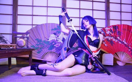 Flutterow トップスター 写真