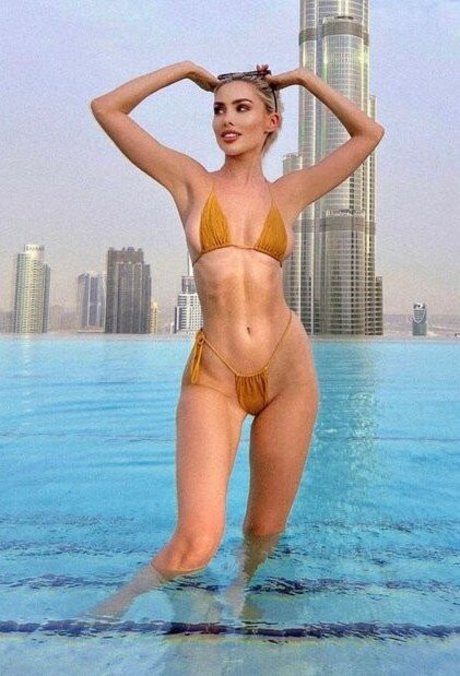 ブッシュ・オンリーファンズ えろた 写真