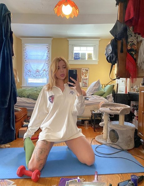 熟女 太め OnlyFans ポルノ アーカイブ