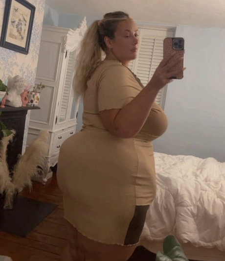 juiceefruitee 最高のポルノスター 画像