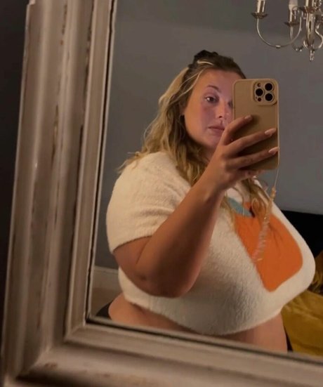 juiceefruitee ポルノスター 無料 画像