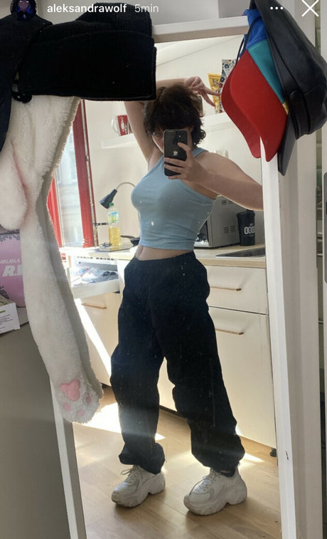 興奮した看護師OnlyFans アダルト 画像