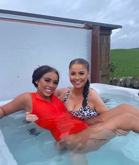 赤毛の熟女オンリーファンズ セクシーxxx 画像