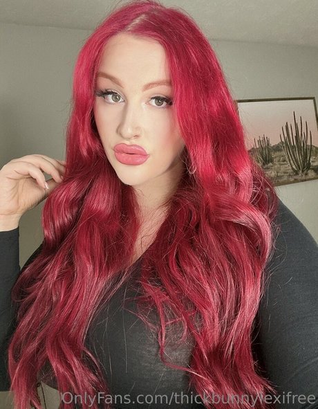 ティーンウェブカメラOnlyFans 美しいヌード 写真