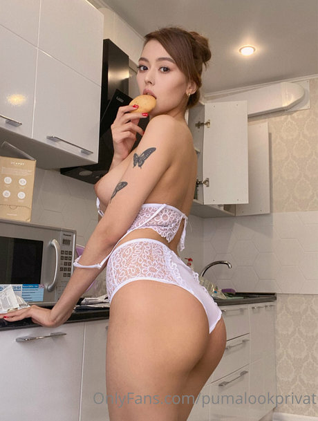 アンバー・オンリーファンズ 美しいヌード 写真