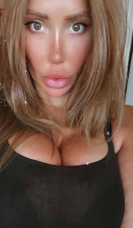 ゲイの乳首OnlyFans ポルノ ギャラリー