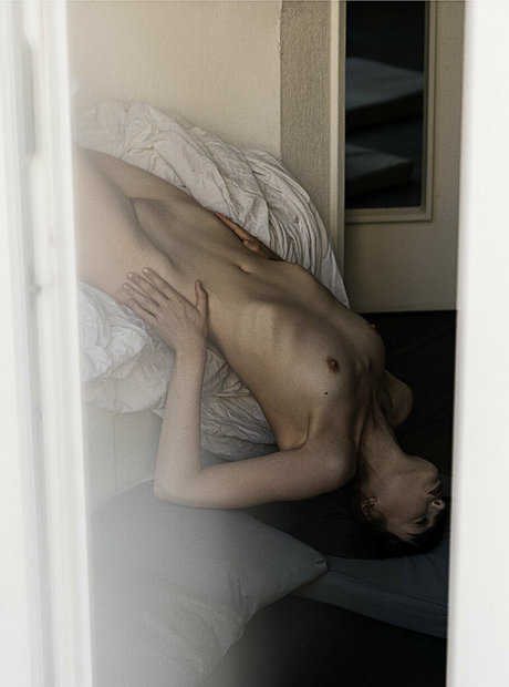 VIPヌードOnlyFans アートポルノ 写真