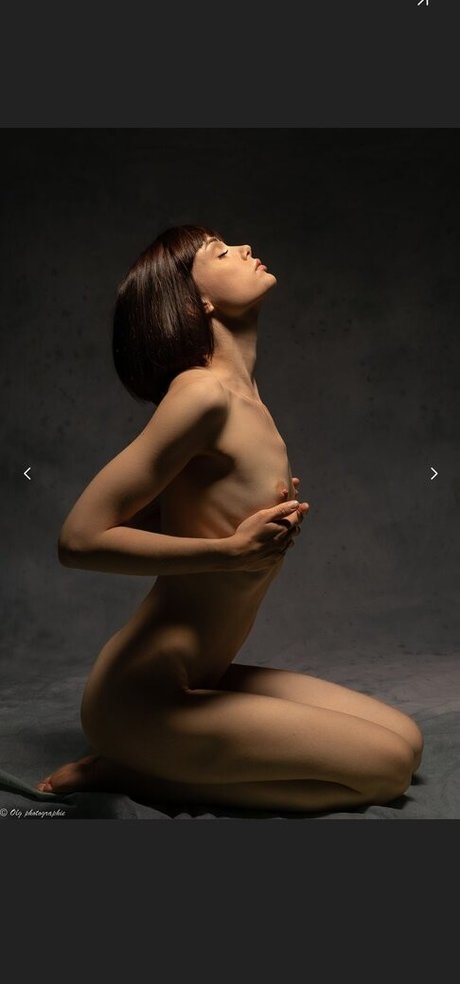 Marie Grippon ポルノモデル 写真