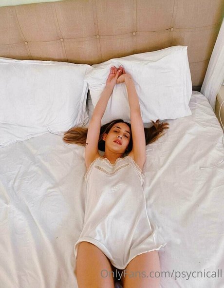 大学生カップルのオンリーファンズ アートxxx アーカイブ