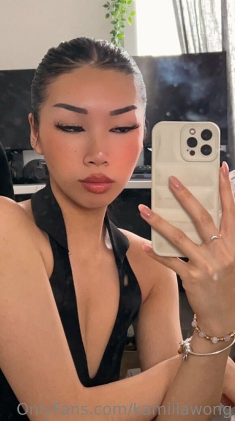 kamillawong ポルノスター ホット 写真