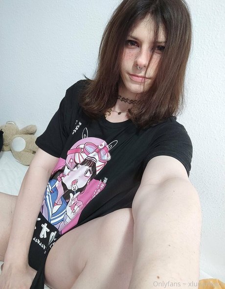 巨乳で曲線美のOnlyFans エロ ギャラリー