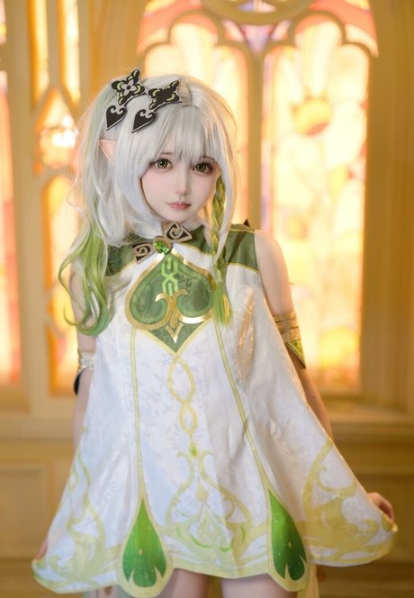 Raikajiang エロティック女優 画像