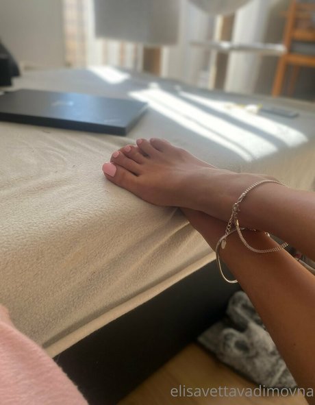 yourelisen ポルノスター 無料 画像