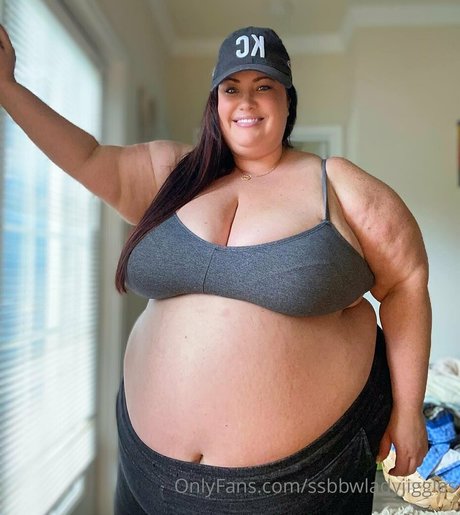 女装オンリーファン 美しいポルノ 画像