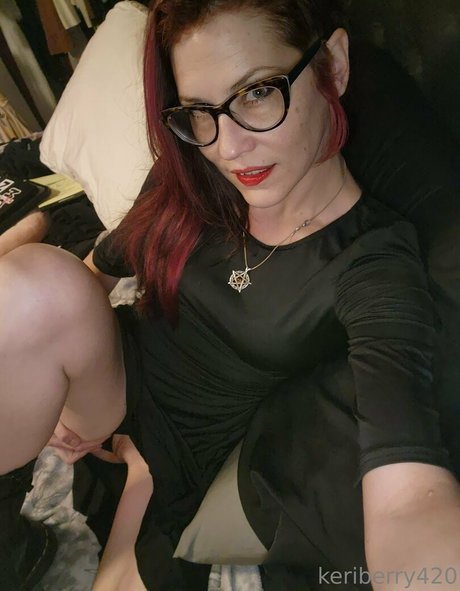 ティーンランジェリーOnlyFans 無料ヌード 写真