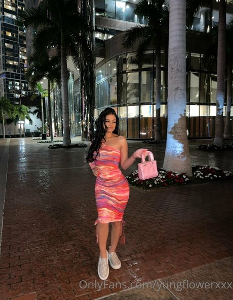 ヘンタイオンリーファンズ ホットxxx 画像