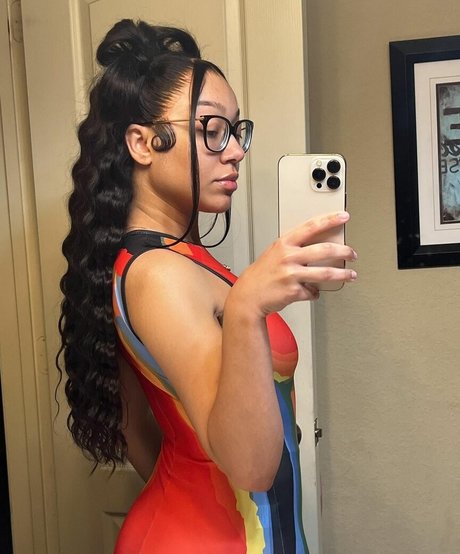 ゲイビデオ OnlyFans 美しいxxx 画像