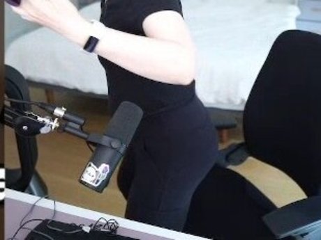 lolnatsumiii ポルノモデル 画像