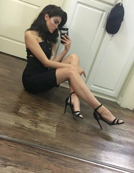 巨乳の赤毛オンリーファンズ 無料アダルト 画像