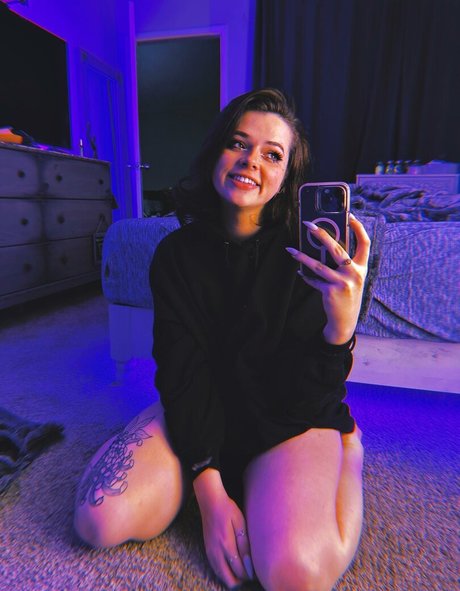 cailythecat 素敵なポルノスター 画像