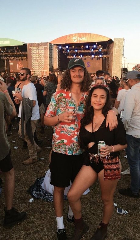 バレーボール オンリーファンズ 可愛い 写真