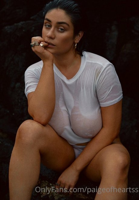 裸の看護師OnlyFans 無料アダルト ギャラリー