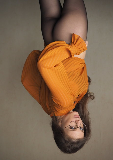 Anyutamoor セクシーモデル 画像