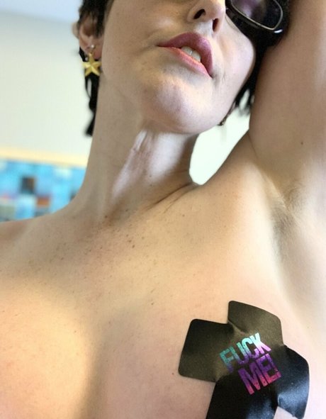 calamity jaye セックススター 写真