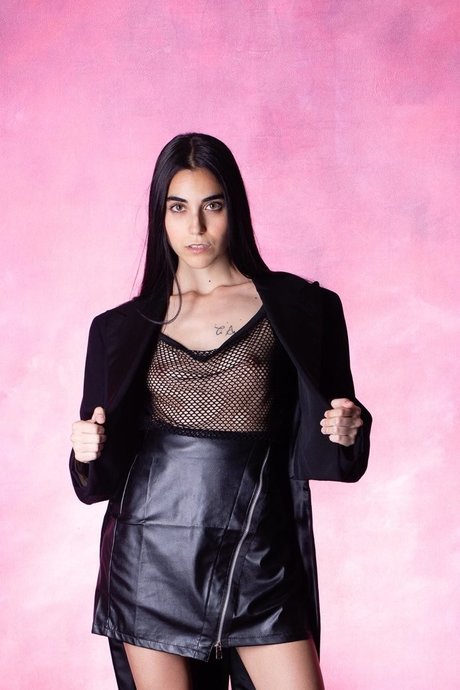 ゲイビデオ OnlyFans 無料セクシー 写真