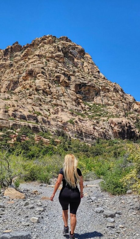 赤毛の熟女オンリーファンズ セクシーxxx 写真