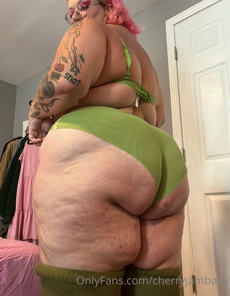 cherryjambaby ヌードモデル 写真