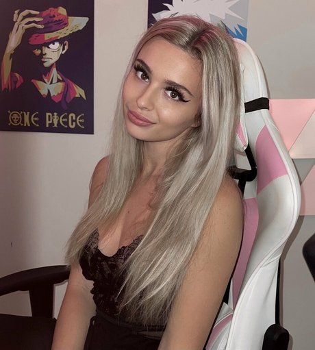 不明なファン ホットxxx ギャラリー