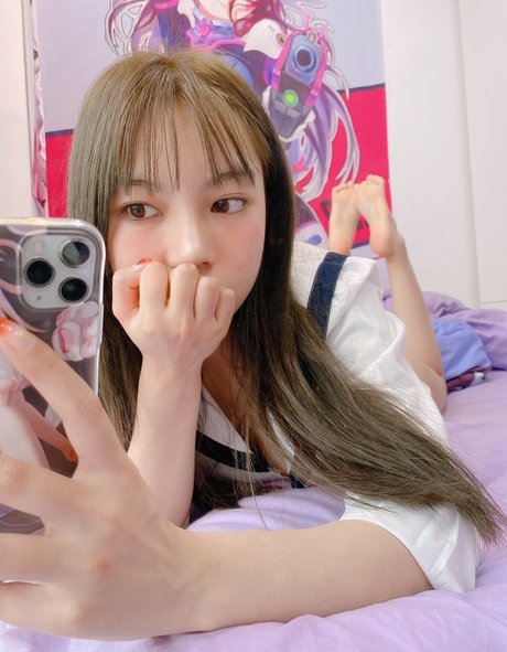 赤毛の熟女オンリーファンズ アートポルノ 画像