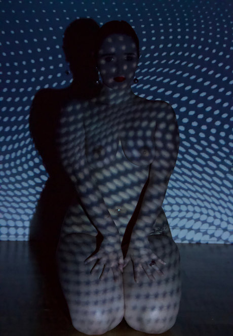 母乳オンリーファン ポルノ 写真