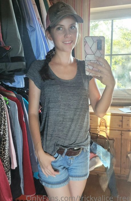 trickyalice free トップスター 写真