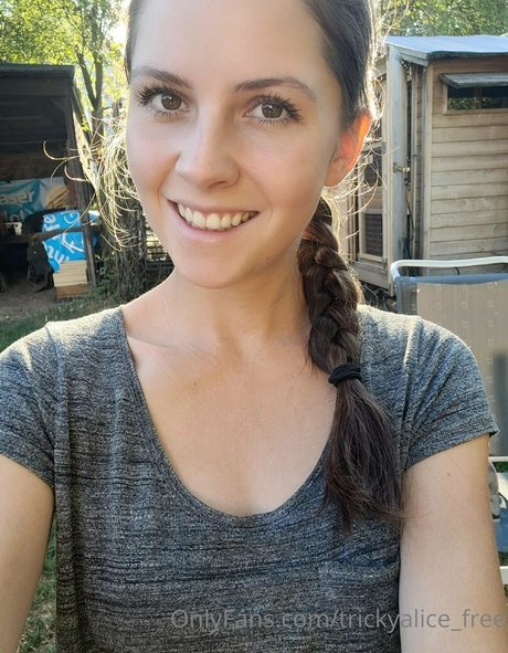 trickyalice free トップスター 写真