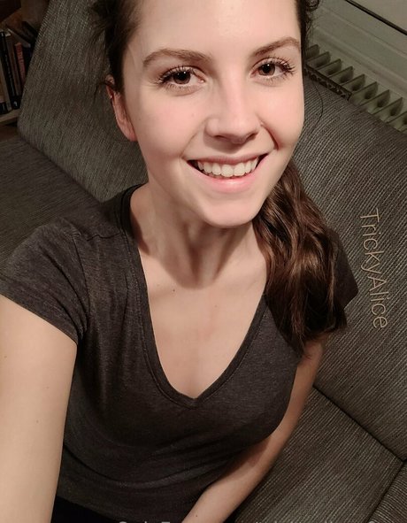 trickyalice free セクシーなスター 画像