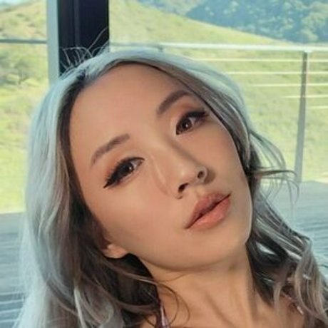 morestellewds ヌードモデル 画像