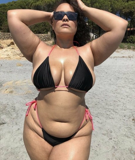 Natalie E Wade セクシーなスター ギャラリー