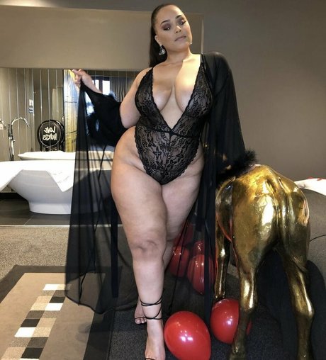 Natalie E Wade 無料のポルノスター 画像