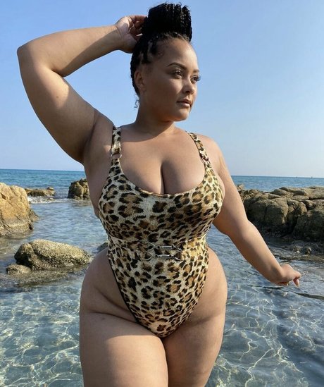 Natalie E Wade ポルノスター ヌード 写真