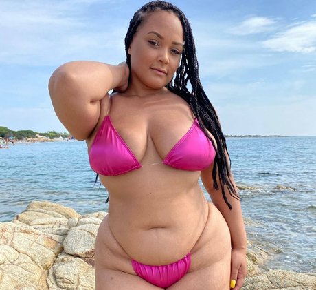 Natalie E Wade HDスター ギャラリー