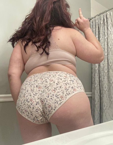 clani89 エロティック女優 写真